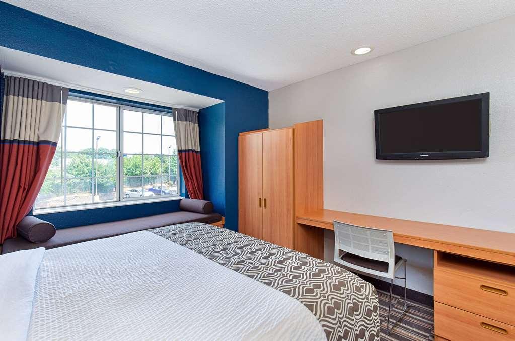 Microtel Inn And Suites By Wyndham - Cordova Memphis Room photo