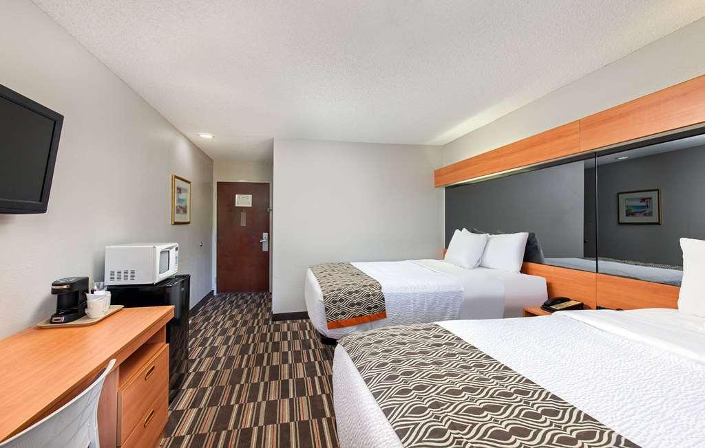 Microtel Inn And Suites By Wyndham - Cordova Memphis Room photo